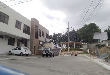 Departamento en  Los Ceibos, Guayaquil, Ecuador