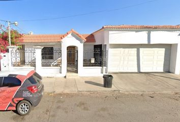 Casa en  Avenida Marmoleros, Industrial, Mexicali, Baja California, México