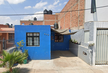 Casa en  Chabacano, Lázaro Cárdenas, 47639 Tepatitlán De Morelos, Jal., México