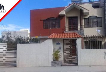 Casa en  Calle Julio Zaldumbide, Ambato, Ecu