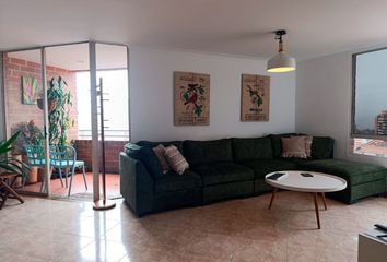 Apartment for rent in Poblado, Medellín