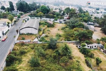 Terreno Comercial en  Avenida Mariscal Sucre & Jose Miguel Carrion, Quito, Ecuador