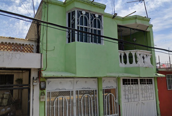 Casa en  Av. Europa 112, Mz 010, Industrias Tulpetlac, 55100 Ecatepec De Morelos, Méx., México