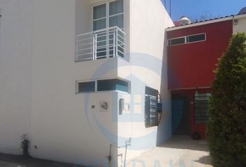 Casa en fraccionamiento en  La Vigatta, Paseos Del Molino, León, Guanajuato, México