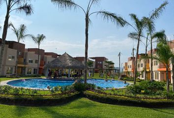 Casa en fraccionamiento en  Xochitepec, Morelos, México