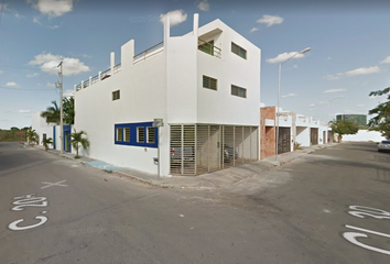 Casa en  Calle 3ᴰ 275, Xcumpich, Mérida, Yucatán, México