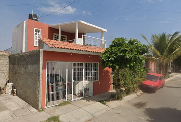 Casa en  Circuito Recife, Centro, Santa Cruz Del Valle, Jalisco, México
