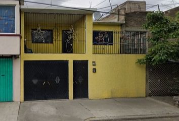 Casa en  Churubusco, Metropolitana 3ra Sección, Nezahualcóyotl, Estado De México, México