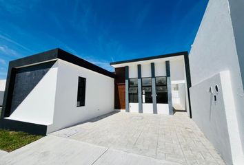 Casa en fraccionamiento en  Fraccionamiento Lomas De La Rioja, Veracruz, México