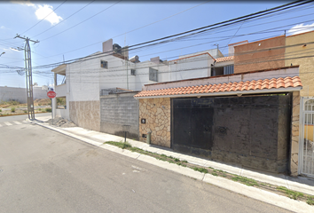 Casa en  Calle Cerro De La Soledad 46, Candiles, Querétaro, México