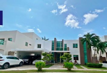 Casa en  Calle Salerno, Villa Magna Residencial, Benito Juárez, Quintana Roo, 77560, Mex