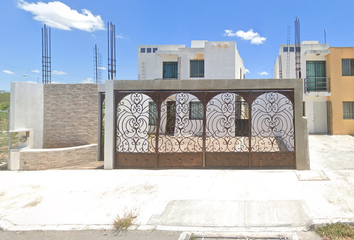 Casa en  Calle 121, Los Héroes, Yucatán, México