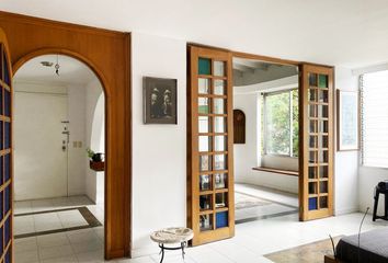 Apartamento en Poblado, Medellín