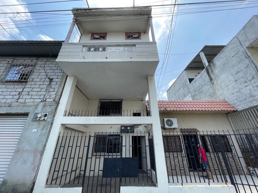 Casa en venta Los Ríos, Guayaquil, Ecu