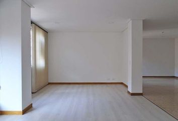 Apartment for rent in Poblado, Medellín