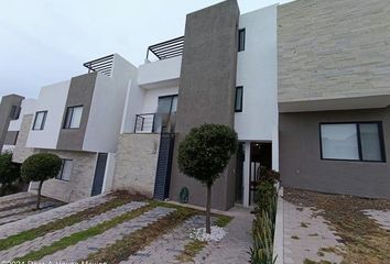 Casa en fraccionamiento en  Zibatá, Querétaro, México