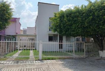 Casa en fraccionamiento en  Fraccionamiento Jardines De La Hacienda, Jiutepec, Morelos