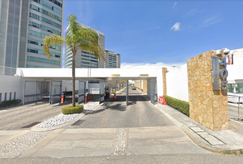 Departamento en  Av Zeta Del Cochero 405, Reserva Territorial Atlixcáyotl, Corredor Comercial Desarrollo Atlixcayotl, San Bernardino Tlaxcalancingo, Puebla, México