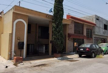 Casa en  Hacienda Los Morales 1er Sector, San Nicolás De Los Garza, Nuevo León, México