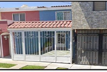 Casa en  Volcán Chichón, Balcones Y/o Prados De Huentitán, Guadalajara, Jalisco, México