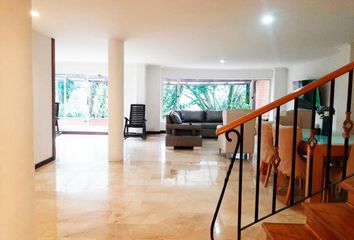 Casa en Poblado, Medellín