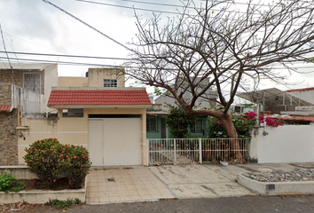 Casa en fraccionamiento en  Guadalupe Victoria 472, Pinos, 91870 Veracruz, Ver., México