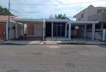 Casa en  Calle 12ᴬ, Pedregales De Tanlum, Mérida, Yucatán, México