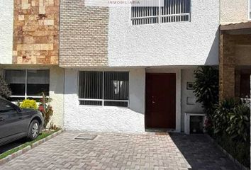 Casa en fraccionamiento en  Fraccionamiento Puesta De Sol, Avenida 5 De Mayo, Barrio De Santiago Mixquitla, Cholula, Puebla, México
