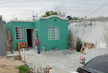 Casa en  Calle Camelias, Villa Florida Sector B, Vista Hermosa, Reynosa, Tamaulipas, México