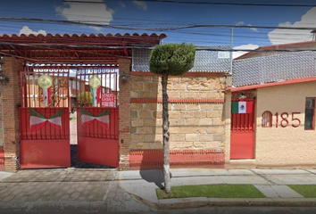 Casa en  Calle Pedro Ascencio 185, Santa Cruz, Metepec, Estado De México, México