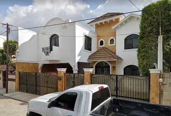 Casa en  U. De Querétaro, Universidad Poniente, Tampico, Tamaulipas, México