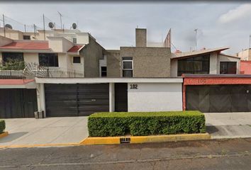 Casa en  Avenida Paseo Del Bosque, Paseos De Taxqueña, Ciudad De México, Cdmx, México