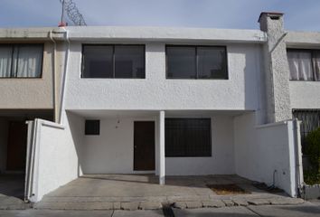 Casa en fraccionamiento en  Privada Eucaliptos, Casa Blanca, San Jerónimo Chicahualco, Metepec, México, 52175, Mex
