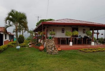 Villa-Quinta en  La Aguada, Lebrija, Santander, Colombia