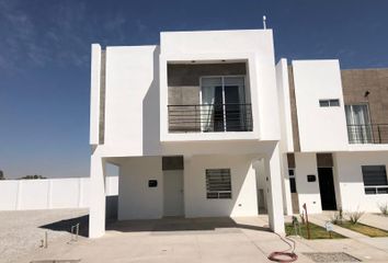 Casa en fraccionamiento en  Paseo Aurea, Ejido Ana, Torreón, Coahuila De Zaragoza, México