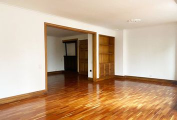 Apartment for rent in Santa María de Los Ángeles, Medellín