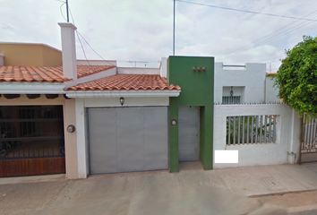 Casa en  Torre De Londres, Torres Aeropuerto, Culiacán, Sinaloa, México