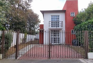 Casa en fraccionamiento en  Villas Del Campo, Estado De México, México