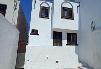 Casa en  Calle Cerro De Santiago 3605, Encinos De La Silla, Guadalupe, N.l., México