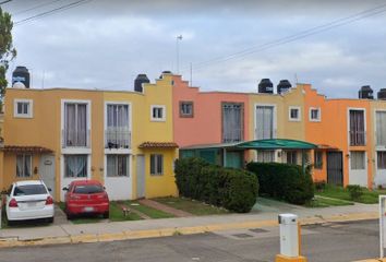 Casa en  Fraccionamiento Real Casa Blanca, Avenida Casa Blanca, Tesistán (san Francisco Tesistán, Jalisco, México