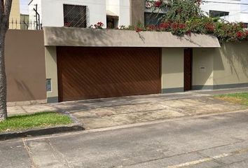 Casa en  Jirón Quiroga 585, Urbanización Higuereta, Santiago De Surco, Lima, 15038, Per