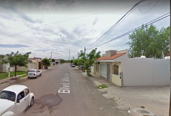 Casa en  Blvd. Villa Ledozon, Villas Del Río Elite, Culiacán, Sinaloa, México