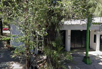 Casa en  Sierra Vertientes 595, Lomas De Chapultepec Viii Sección, Ciudad De México, Cdmx, México