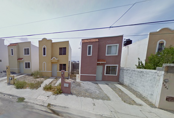 Casa en  Calle San Valentín, Amistad, Saltillo, Coahuila De Zaragoza, México
