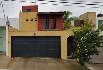 Casa en  Abedul, Zona Sin Asignación De Nombre De Colonia, 58090 Morelia, Mich., México