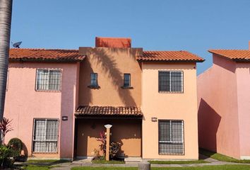 Casa en  Paseo De Los Manantiales, Palo Escrito, Morelos, México