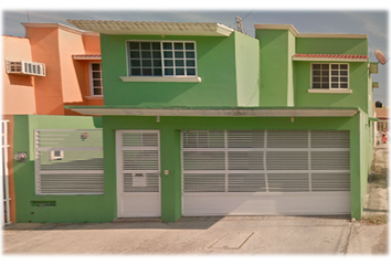 Casa en  Lázaro Cárdenas 1610, Puerto Mexico, Coatzacoalcos, Veracruz, México