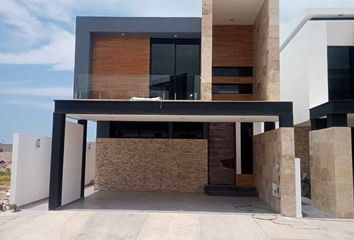 Casa en fraccionamiento en  Residencial El Delfin, Mazatlán, Sinaloa, México