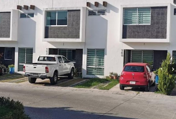 Casa en  Forét Residencial, Avenida Primavera, Luna Bosque, Zapopan, Jalisco, México