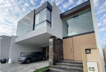 Casa en fraccionamiento en  Privadas Del Pedregal, San Luis Potosí, México